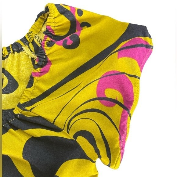 Manuheali’i Short Sleeve Blouse - XS - Gently Used, great condition - Picture 8 of 9